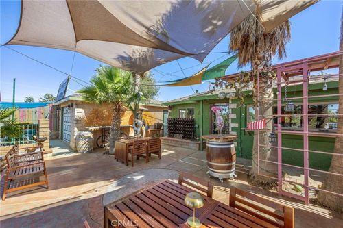 114 W Newgrove, Lancaster, CA, 93534 | Card Image