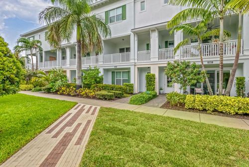 7089 Edison Pl, Palm Beach Gardens, FL, 33418-6057 | Card Image