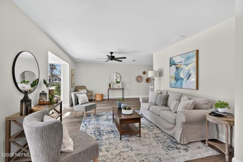 17 Weller Ln, PALM COAST, FL, 32164-7870 | Card Image