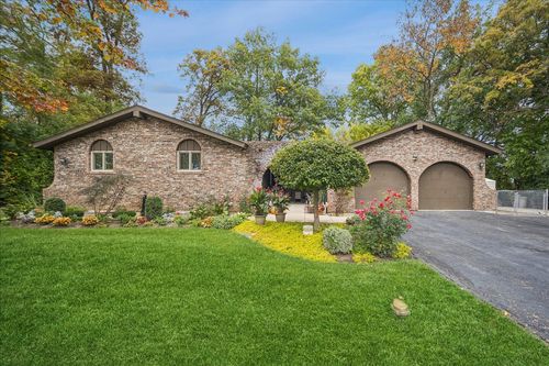 29W214 Lee Rd, West Chicago, IL, 60185-2027 | Card Image