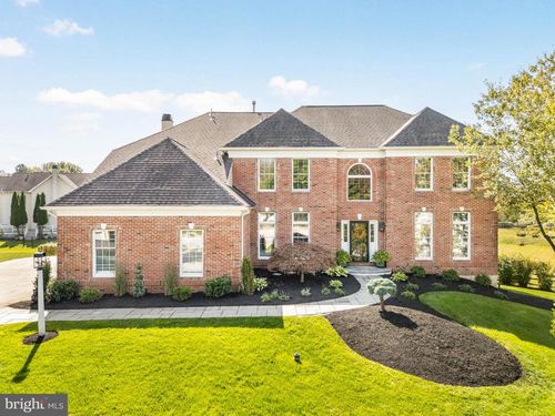 606 Muirfield Ct, Berwyn, PA, 19312-1996 | Card Image