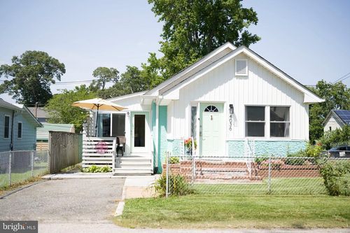 4036 9th St, NORTH BEACH, MD, 20714-4068 | Card Image