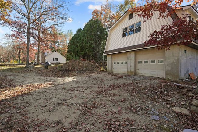 82 Pendleton Hill Rd, House other with 4 bedrooms, 2 bathrooms and null parking in Voluntown CT | Image 17