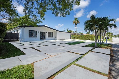 9240 Sw 57th Ter, Miami, FL, 33173-1668 | Card Image