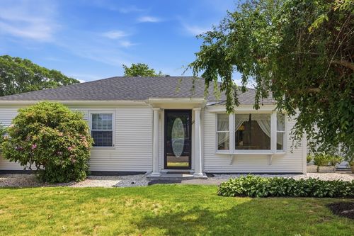 22 Priscilla Cir, Weymouth, MA, 02188-4222 | Card Image