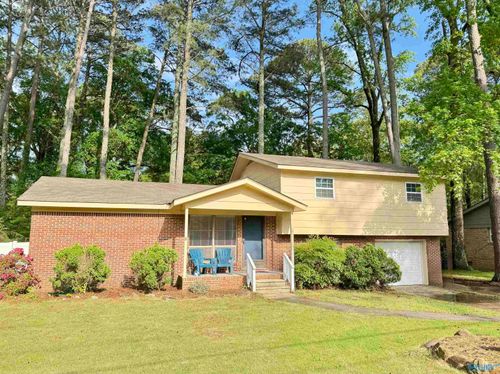 506 Hermitagewood Dr Nw, Huntsville, AL, 35806-1819 | Card Image