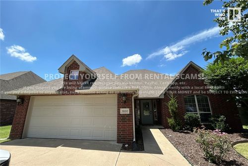 3800 Sw Banbury Dr, Bentonville, AR, 72713-7874 | Card Image