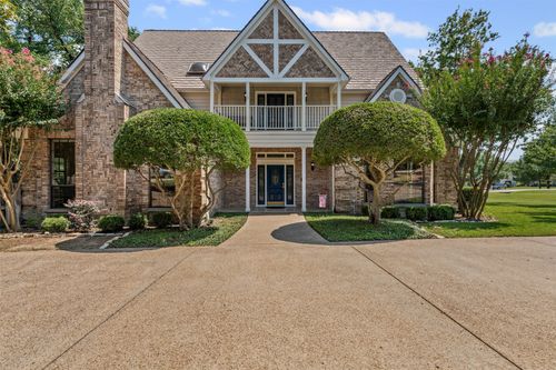 1349 Lakeview Dr, Southlake, TX, 76092-4853 | Card Image
