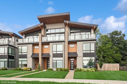 274 Addison Ave, Elmhurst, IL, 60126-2723 | Card Image