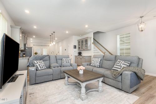 208 White Oak Garden Way, Garner, NC, 27529-5362 | Card Image