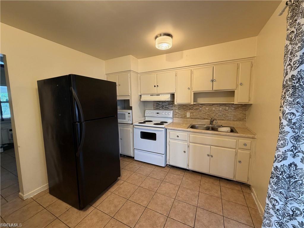 Residential Income in CAPE CORAL 3