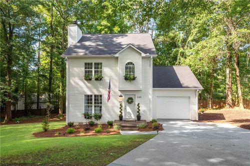140 Julia Ann Cir, Athens, GA, 30606-6601 | Card Image