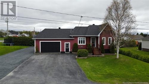 9 Rue Banville, Saint Quentin, NB, E8A1A6 | Card Image