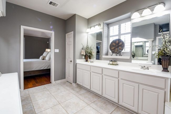8423 Glenn Leigh Dr, House other with 5 bedrooms, 4 bathrooms and 2 parking in Spring TX | Image 25