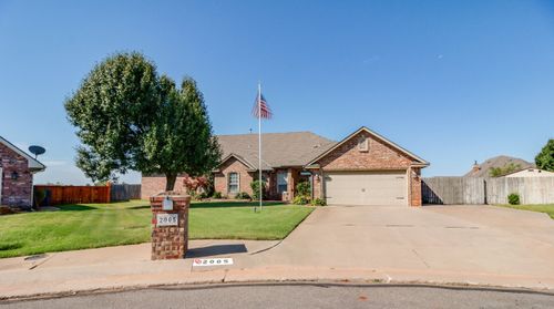 2005 Nw Redbud Circle, Piedmont, OK, 73078 | Card Image