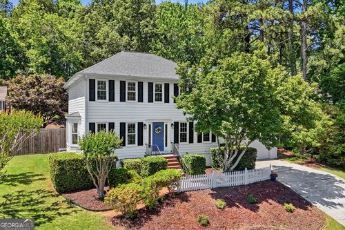 530 Woodline Ct, Roswell, GA, 30076-2697 | Card Image