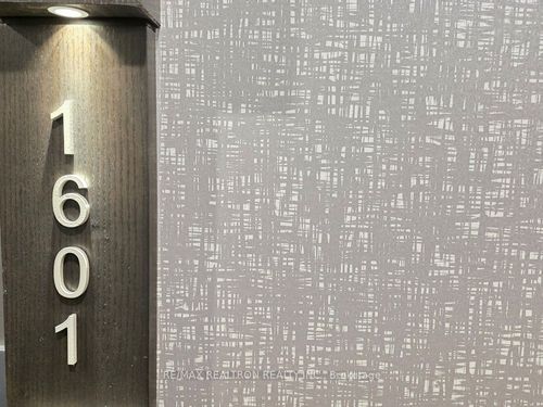 1601-8081 Birchmount Rd, Unionville, ON, L6G0G5 | Card Image