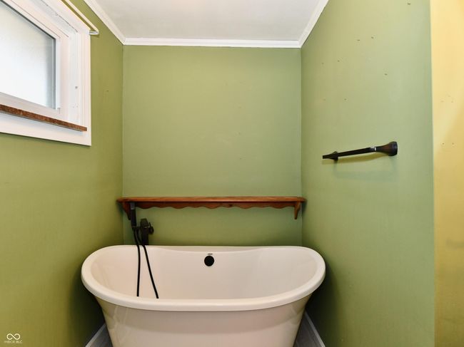 Master bathroom | Image 28