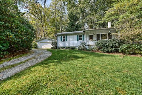 556 Shortoff Rd, Highlands, NC, 28741-8713 | Card Image