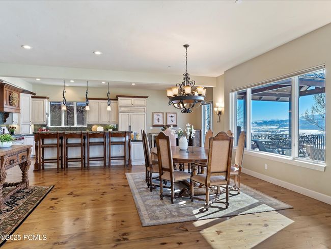 5932 E Big Horn Pkwy, Home with 7 bedrooms, 6 bathrooms and null parking in Eden UT | Image 6