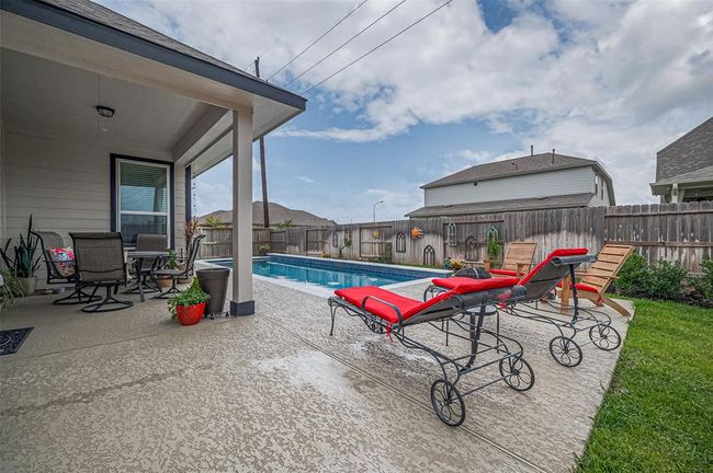 Best of all, all patio furniture and pool accessories are included, making this a truly move-in ready outdoor experience. | Image 38