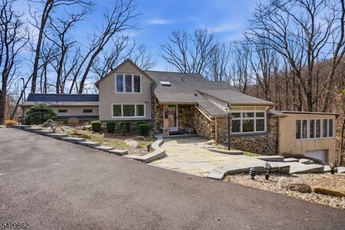 109 Taylortown Rd, Boonton, NJ, 07005-8906 | Card Image