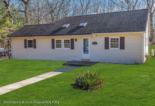 1429 Lakewood Rd, Manasquan, NJ, 08736-1903 | Card Image