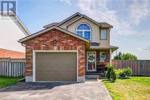 3 Cotton Grass St, Kitchener, ON, N2E3T7 | Card Image