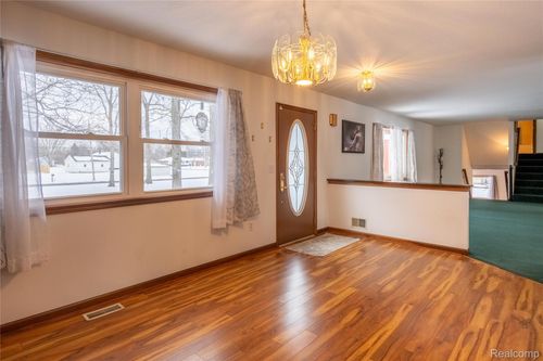 3123 3rd St, La Salle, MI, 48145-9617 | Card Image