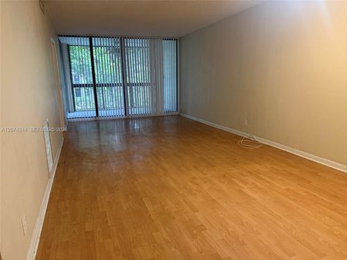 105-3100 Riverside Dr, Coral Springs, FL, 33065-5508 | Card Image