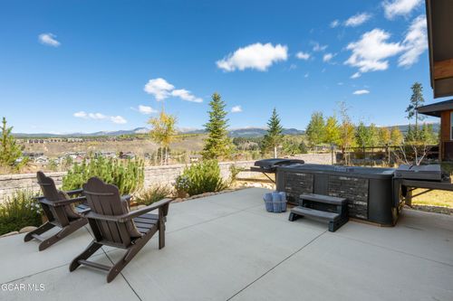202 Cozens Pointe Cir, Fraser, CO, 80442-5048 | Card Image