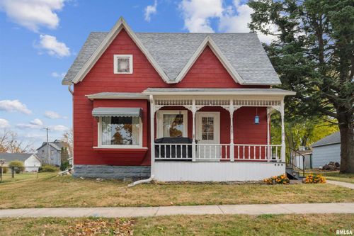 409 5th Ave, Clarence, IA, 52216-7713 | Card Image