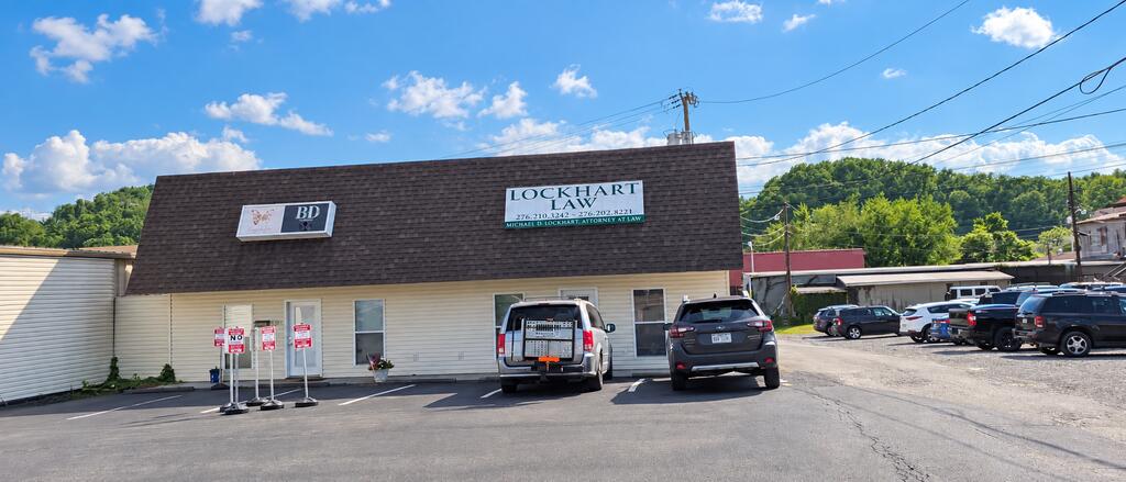 1318 2Nd St, Richlands, VA 24641