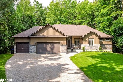 22 Marni Lane, Phelpston, ON, L0L2K0 | Card Image