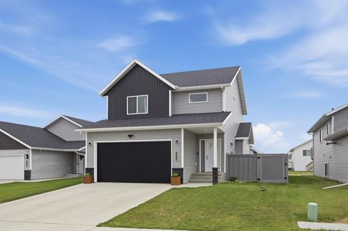 6029 Kodiak Ln, Horace, ND, 58047-5523 | Card Image