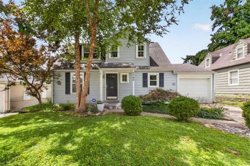 7740 Mcgee St, Kansas City, MO, 64114-1943 | Card Image