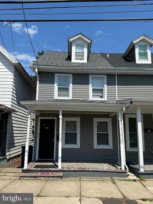 203 Mill St, MOUNT HOLLY, NJ, 08060-1821 | Card Image