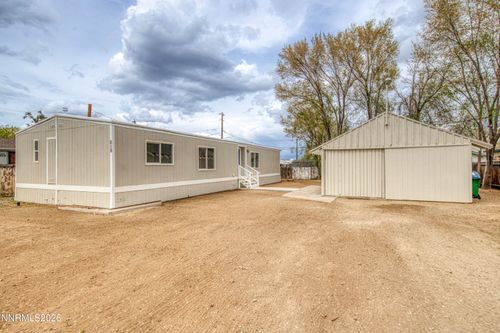 515 Budger Way, Reno, NV, 89506-9608 | Card Image