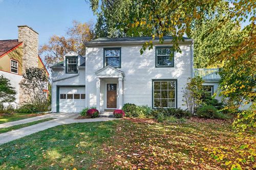 224 Lakewood Boulevard, MAPLE BLUFF, WI, 53704 | Card Image