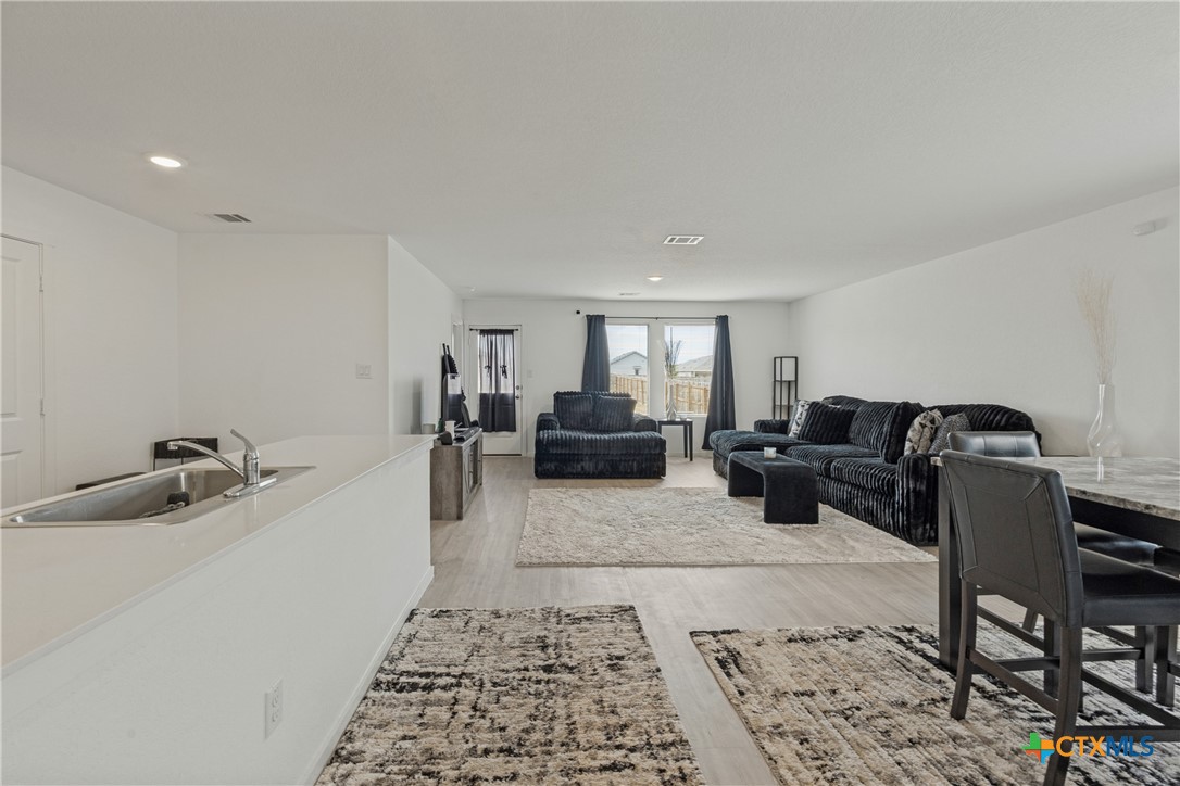 Residential in Seguin 5