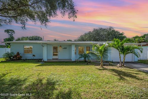 113 W Leon Ln, Cocoa Beach, FL, 32931-3822 | Card Image