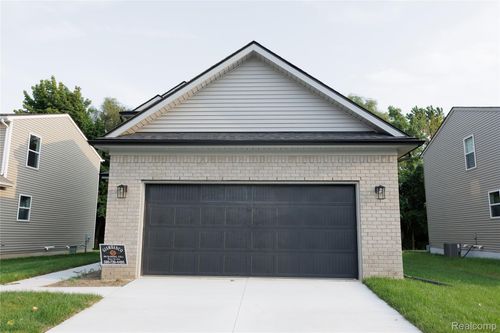 23207 Dale Allen St, Clinton Township, MI, 48035-1819 | Card Image