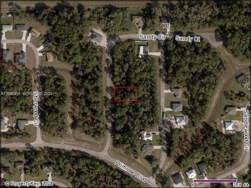 8008 Sandy Cir, LaBelle, FL, 33935-5448 | Card Image