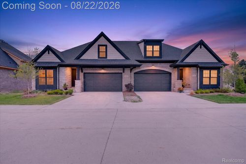 2020 Breckenridge Ct, Rochester, MI, 48307 | Card Image