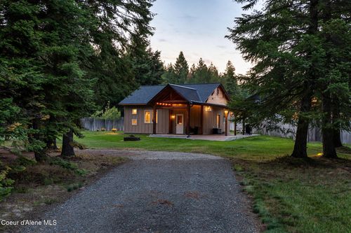 274 Latigo Ln, Naples, ID, 83847-5347 | Card Image