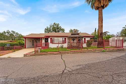 832 W Paxton Ave, Miami, AZ, 85539-9787 | Card Image