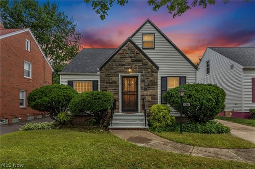 15907 Walden Avenue, Cleveland, OH, 44128 | Card Image