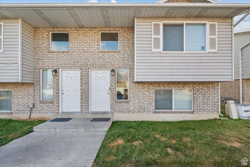 4-33 E 400 St S, Provo, UT, 84606 | Card Image