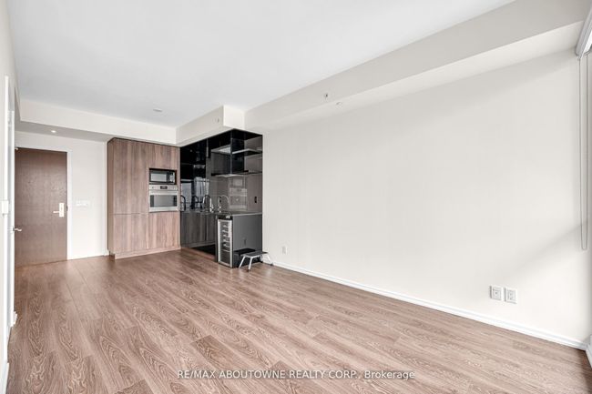5210 - 70 Temperance St, Condo with 1 bedrooms, 1 bathrooms and null parking in Toronto ON | Image 17