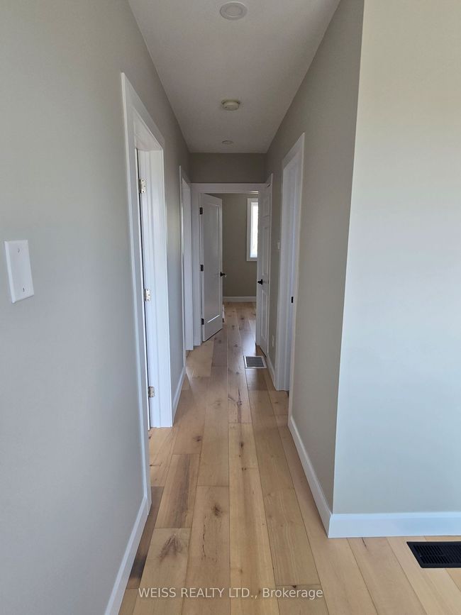 14 Snowood Crt, House attached with 3 bedrooms, 2 bathrooms and 4 parking in North York ON | Image 25